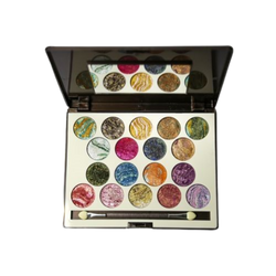 Sweet Face Dual Effect Terracota 18 Colour Eyeshadow Kit